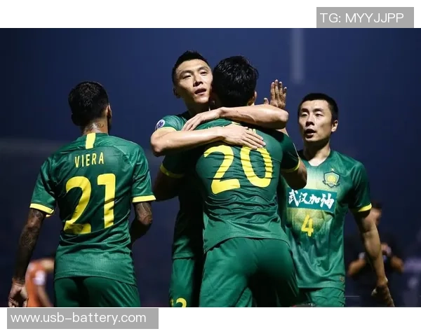 北京足球队强势领跑大师赛积分榜100分稳居第一位